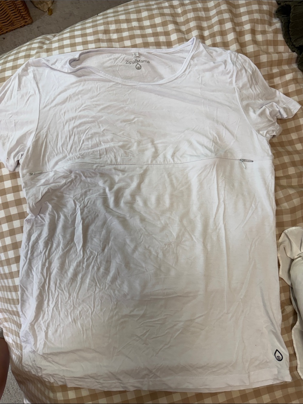 Zippy Mama White Nursing Tee Size Large